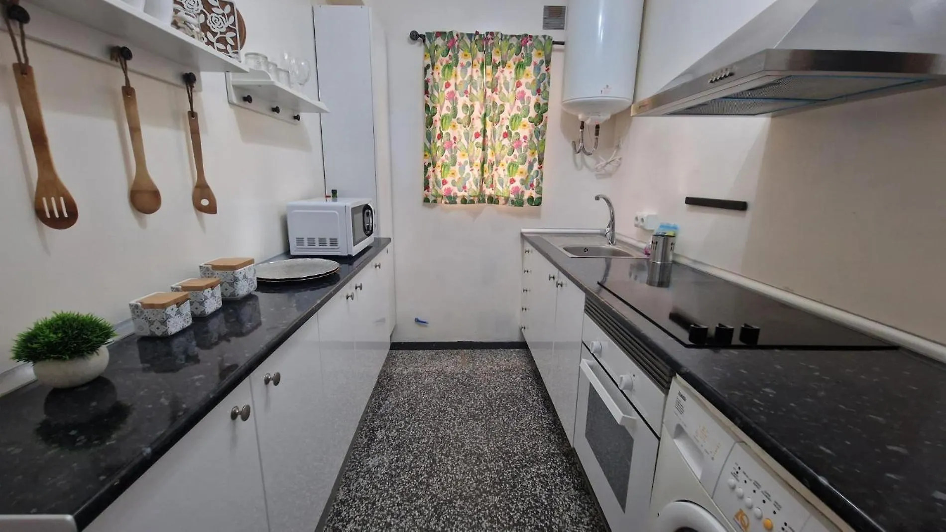 Urban Escape 2Br Spanish Style Fuengirola 0*,