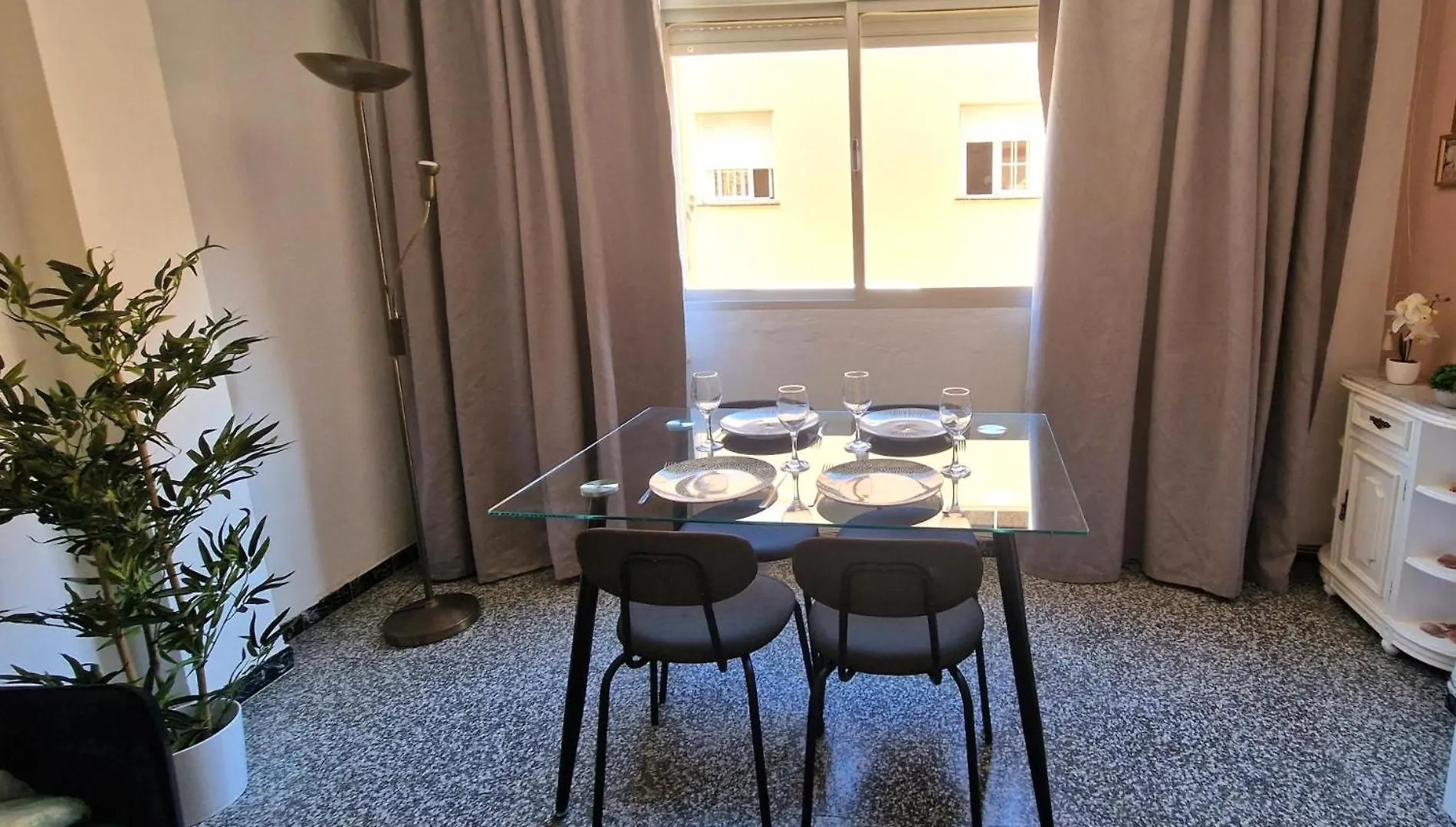 Urban Escape 2Br Spanish Style Fuengirola Spain